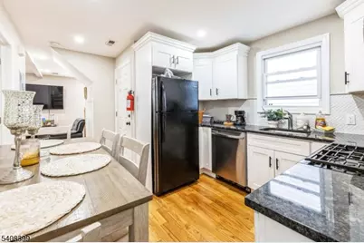 604 N 8th St #2, Newark, NJ 07107 - Photo 6