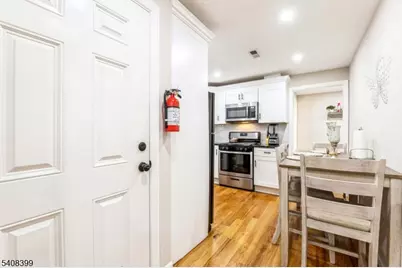 604 N 8th St #2, Newark, NJ 07107 - Photo 8