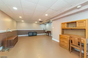 77 Moraine Rd, Parsippany, NJ 07950 - Photo 18