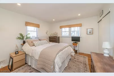 77 Moraine Rd, Parsippany, NJ 07950 - Photo 14