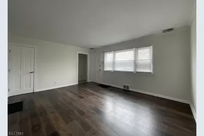 1584 Walker Ave, Union Township, NJ 07083 - Photo 6