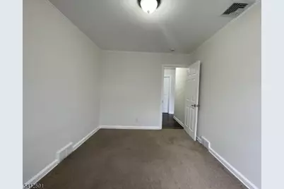 1584 Walker Ave, Union Township, NJ 07083 - Photo 8