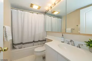 10 Smith Manor Blvd, West Orange Township, NJ 07052 - Photo 28