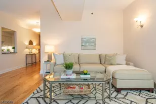 10 Smith Manor Blvd, West Orange Township, NJ 07052 - Photo 8