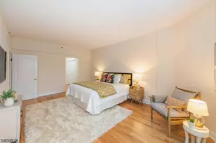 10 Smith Manor Blvd, West Orange Township, NJ 07052 - Photo 18