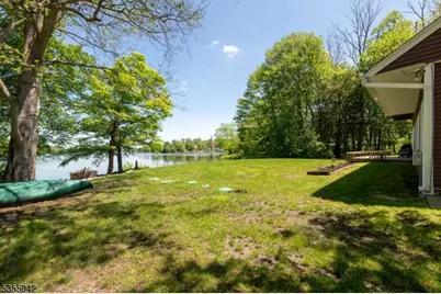 7 Capstan Rd, West Milford, NJ 07480 - Photo 32