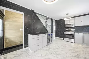 67 Maple Ave, West Orange Township, NJ 07052 - Photo 8