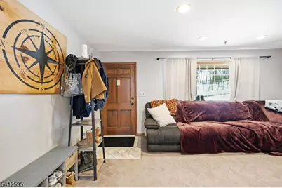 17 Acorn Dr, Vernon, NJ 07422 - Photo 8