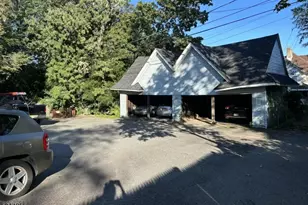 44 Gates Ave, Montclair, NJ 07042 - Photo 12