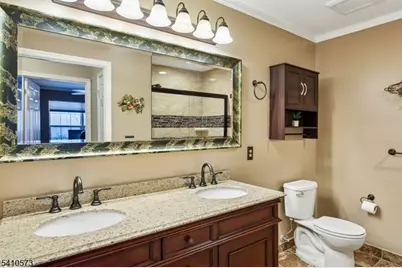 7 Potomac Dr, Bernards Township, NJ 07920 - Photo 20