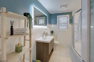 47 Main St, Peapack Gladstone Boro, NJ 07977 - Photo 16