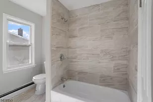 415 Wood St, Burlington, NJ 08016 - Photo 20