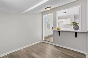 415 Wood St, Burlington, NJ 08016 - Photo 14