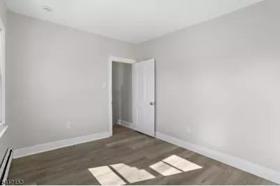 415 Wood St, Burlington, NJ 08016 - Photo 16