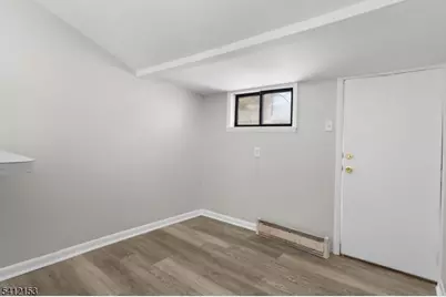 415 Wood St, Burlington City, NJ 08016 - Photo 14