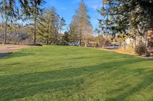 464 Buckhorn Dr, White Township, NJ 07823 - Photo 2