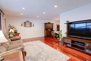 8 Appollo Pl, Clinton Township, NJ 08809 - Photo 8