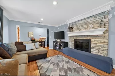 38 Butternut Dr, Vernon, NJ 07462 - Photo 4