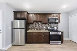 61 Sassafras St, Paterson, NJ 07524 - Photo 12