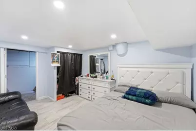 61 Sassafras St, Paterson, NJ 07524 - Photo 42