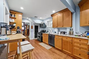 92 Myrtle Ave, Cedar Grove, NJ 07009 - Photo 8