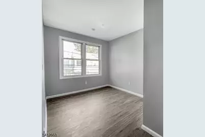 39 Brookdale Ave, Newark, NJ 07106 - Photo 12