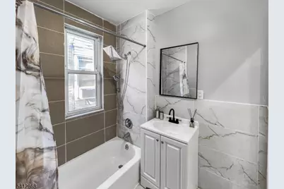 39 Brookdale Ave, Newark, NJ 07106 - Photo 20