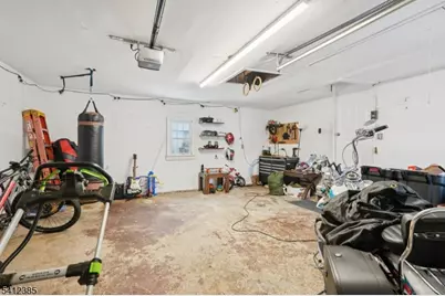 32 Garden Pl, Pequannock Township, NJ 07444 - Photo 16