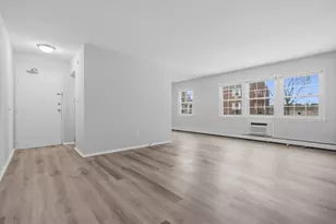 66 Stonehurst Blvd, Freehold Township, NJ 07728 - Photo 6