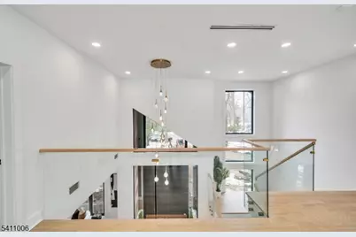 17 Belvedere Drive, Livingston, NJ 07039 - Photo 24