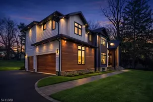 17 Belvedere Dr, Livingston, NJ 07039 - Photo 2