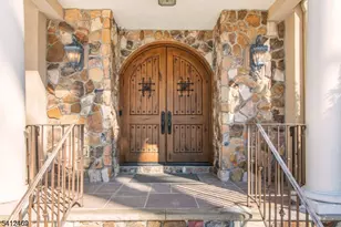 36 Sandy Hill Rd, Chatham Township, NJ 07928 - Photo 2