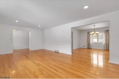 1995 Winding Brook Way, Scotch Plains Township, NJ 07076 - Photo 8