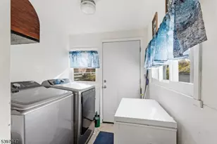 193 W Washington Ave, Washington Boro, NJ 07882 - Photo 36