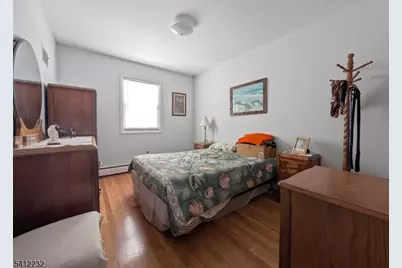 43 Corbin Ave, Jersey City, NJ 07306 - Photo 18