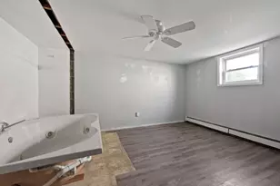 43 Corbin Ave, Jersey City, NJ 07306 - Photo 22