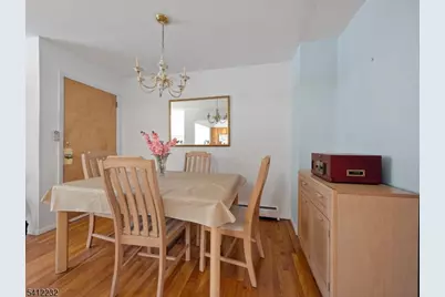 43 Corbin Ave, Jersey City, NJ 07306 - Photo 10