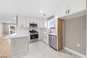 840 Martin St, Elizabeth, NJ 07201 - Photo 4