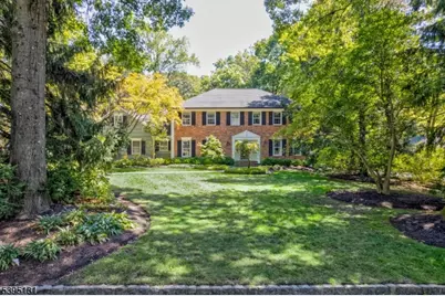 7 Colonial Way, Madison, NJ 07940 - Photo 2