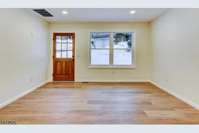 39 Old Rd, Ringwood, NJ 07456 - Photo 10