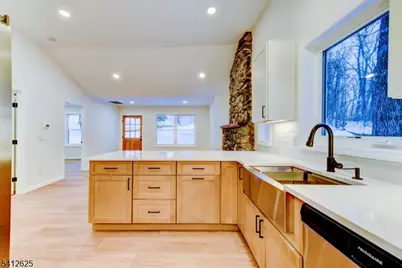 39 Old Rd, Ringwood, NJ 07456 - Photo 16