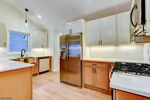 39 Old Rd, Ringwood, NJ 07456 - Photo 16