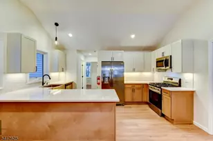 39 Old Rd, Ringwood, NJ 07456 - Photo 18