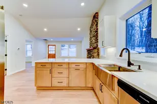 39 Old Rd, Ringwood, NJ 07456 - Photo 14