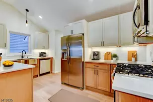 39 Old Rd, Ringwood, NJ 07456 - Photo 14