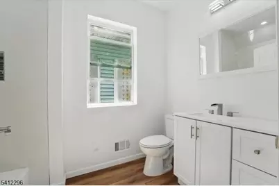 84 Chelsea Ave, Newark, NJ 07106 - Photo 16