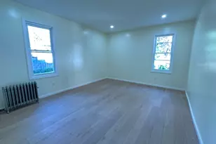 22 Cummings St, Irvington, NJ 07111 - Photo 2
