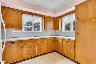 232 Espanong Rd, Jefferson Township, NJ 07849 - Photo 16