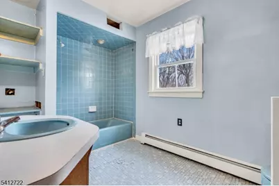 232 Espanong Rd, Jefferson Township, NJ 07849 - Photo 22