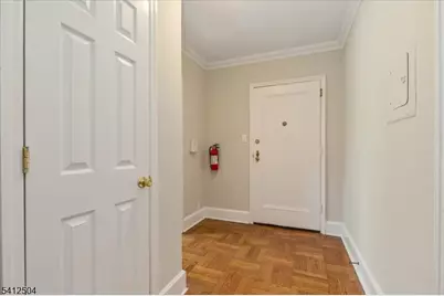 217 Prospect Ave #4-2A, Cranford Township, NJ 07016 - Photo 4